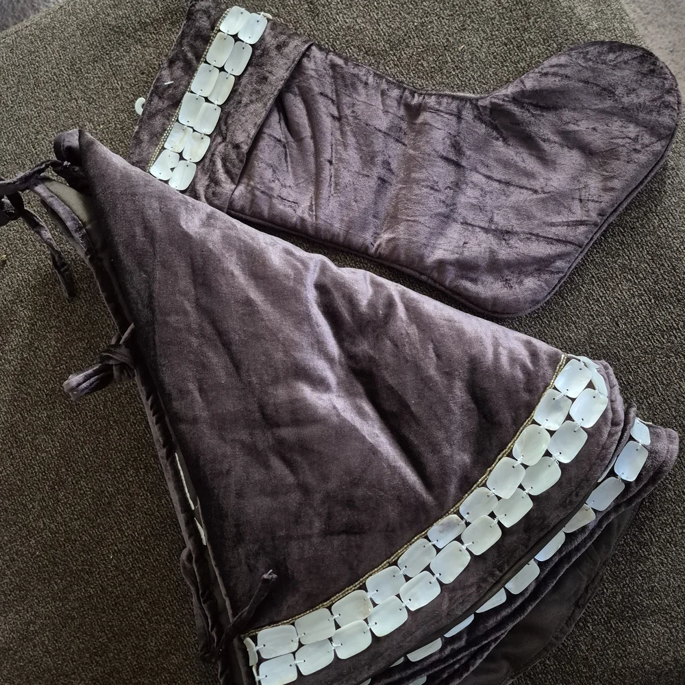 Elegant Brown Tree Skirt and Stocking Set